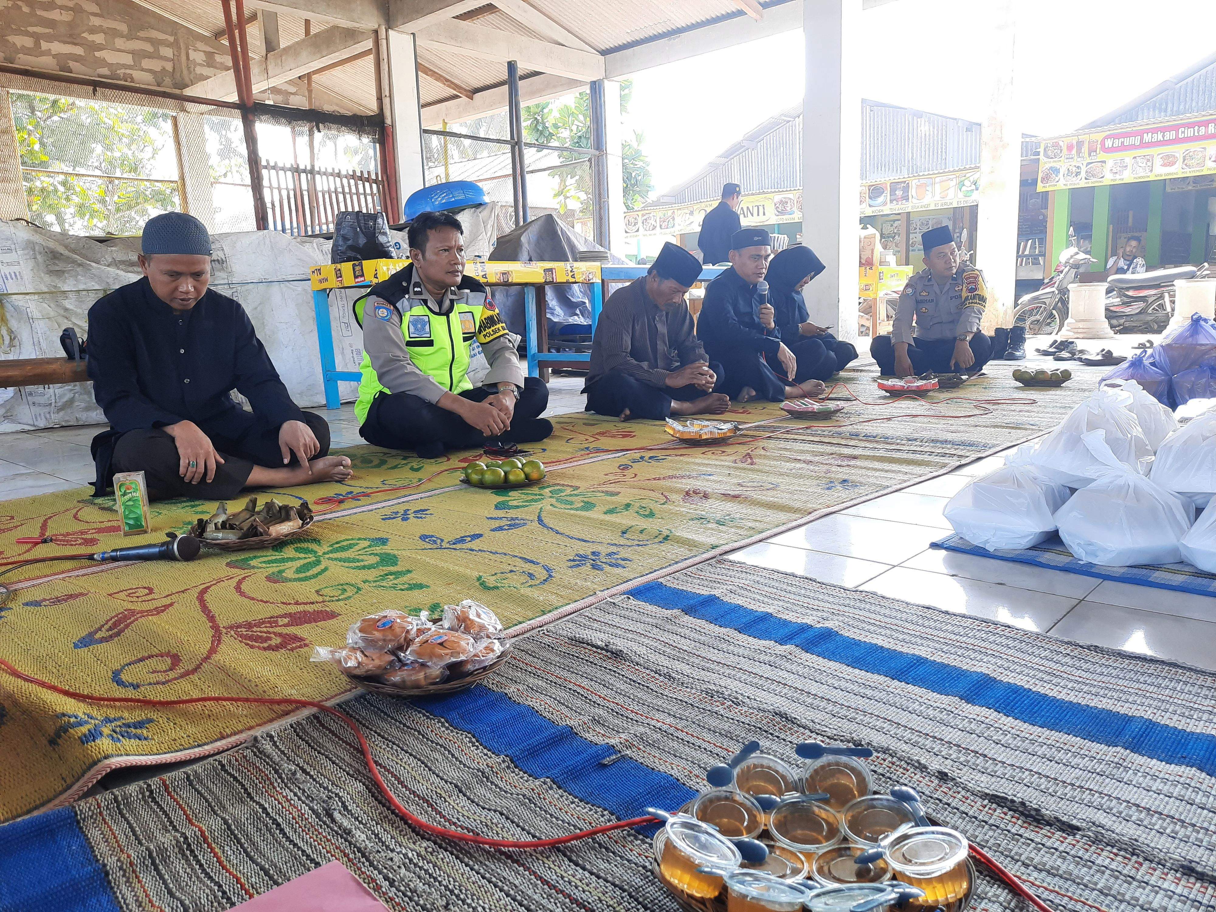 Peringatan 20 Tahun Tsunami 2006 di Pantai Indah Widarapayung